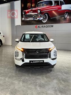 ميتسوبيشي اوتلاندر